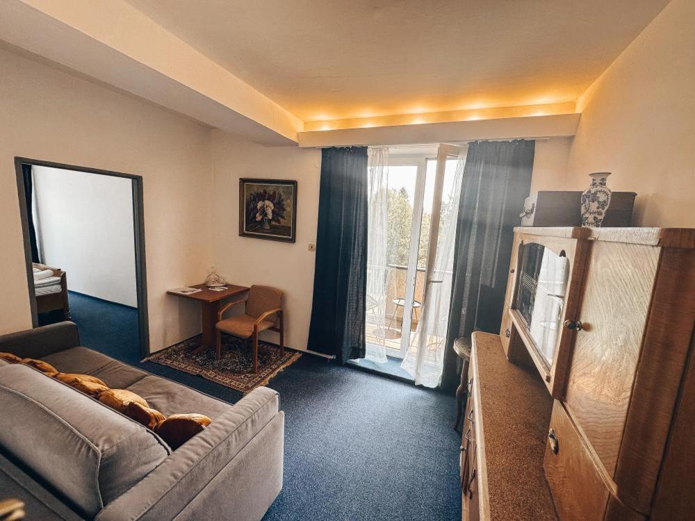 Hotel Medlov Nove Mesto na Morave Bagian luar foto